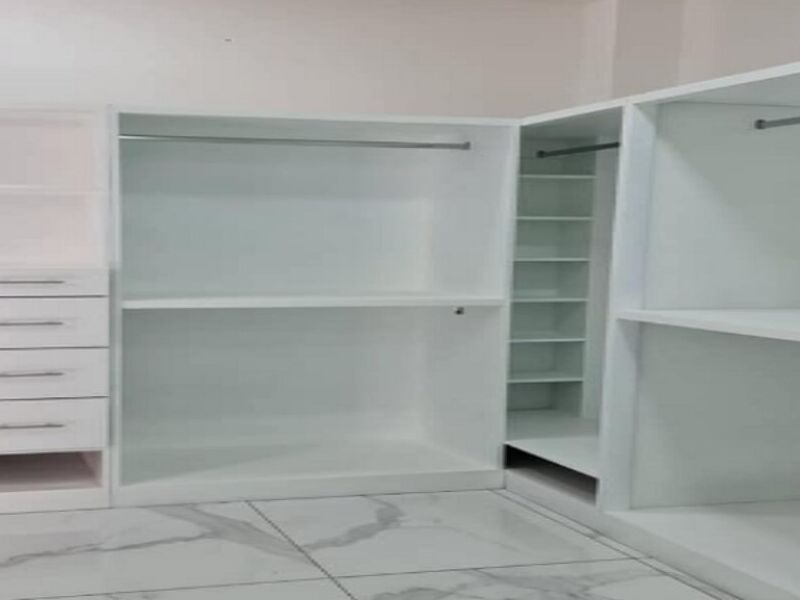 Closet Destapado en Melamina en El Salvador 