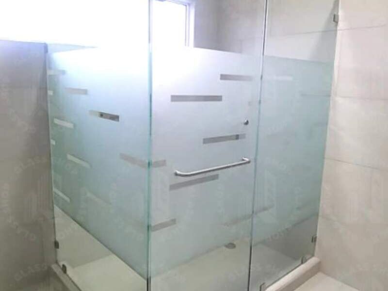 Cancel de baño en San Salvador