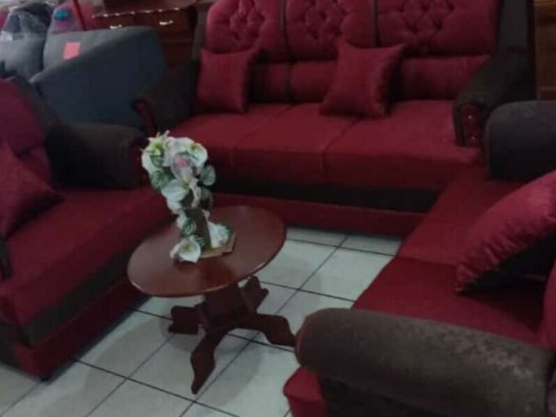 Juego de sala moderno en Quezaltepeque