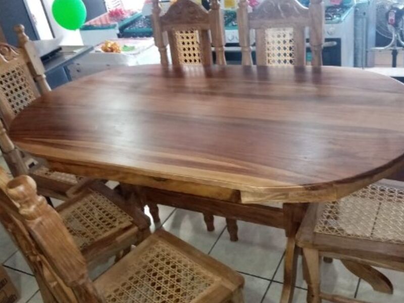Juegos de comedor en Quezaltepeque