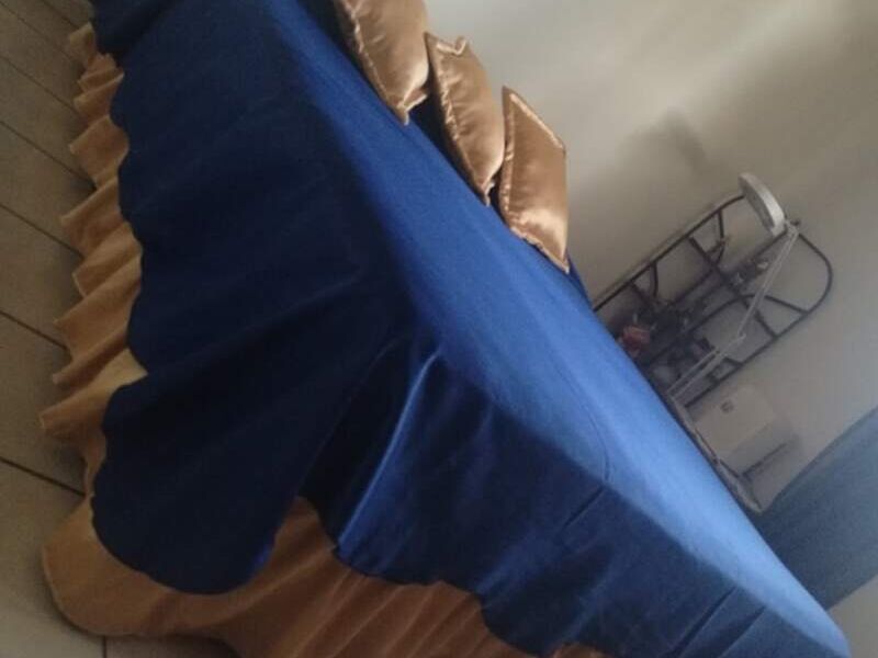 Juego Sábanas Azules Dorado Santa Ana