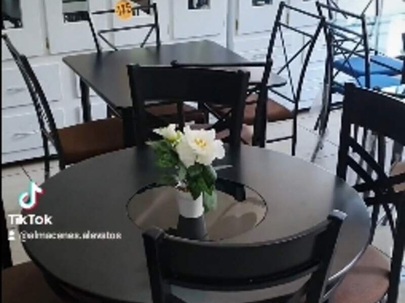 Comedor Almacenes Alevatos El Salvador