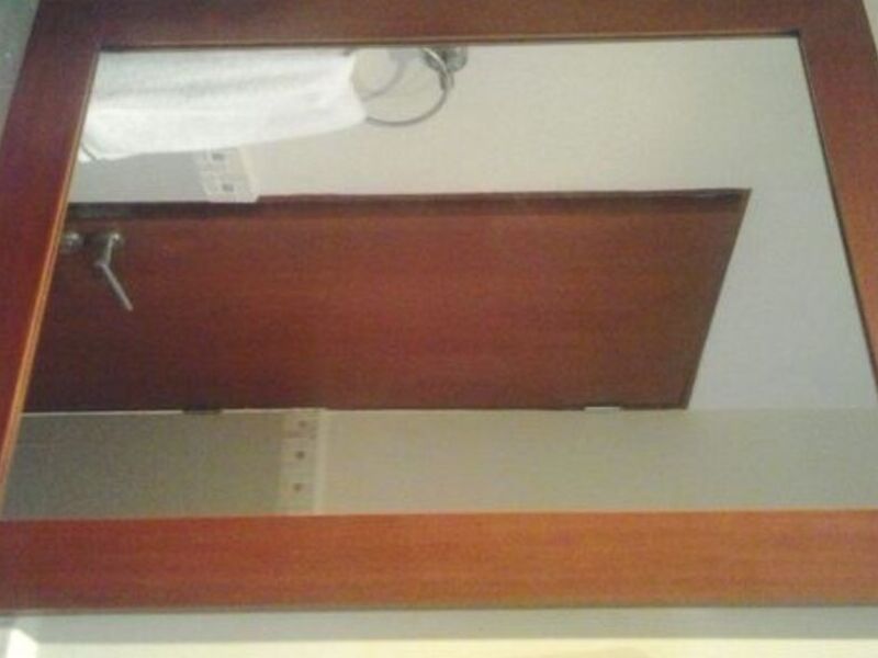 Espejos Vidriería y Ventanas de El Salvador