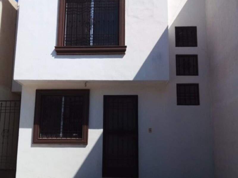 Montecarlo  Casa venta Salvador
