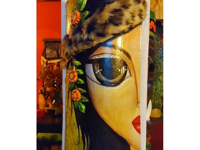 Teja decorativa ojos San Salvador